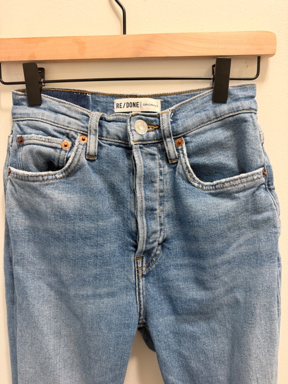 RE/DONE Originals Distressed High-Rise Jeans – Size 25 - Picture 3 of 6